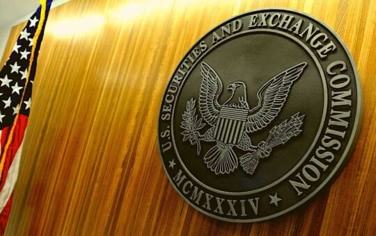 SEC Faces Sanctions in Court Over Another Crypto, Files for Dismissal