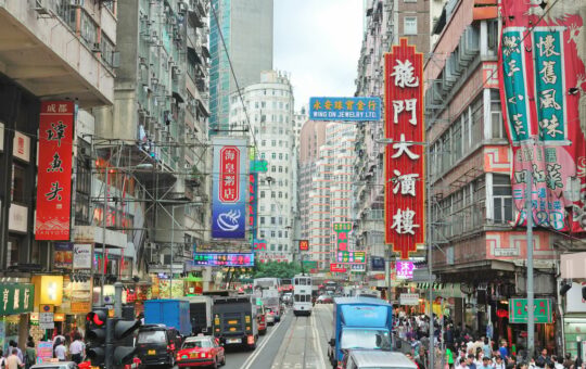China Asset Management Exec Anticipates Hong Kong Spot Bitcoin ETFs to ‘Exceed’ US Debut